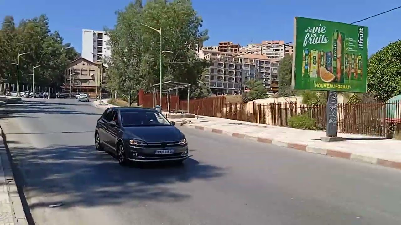 Nostalgie : De passage à côté de l'université Hasnaoua UMMTO de TIZIOUZOU