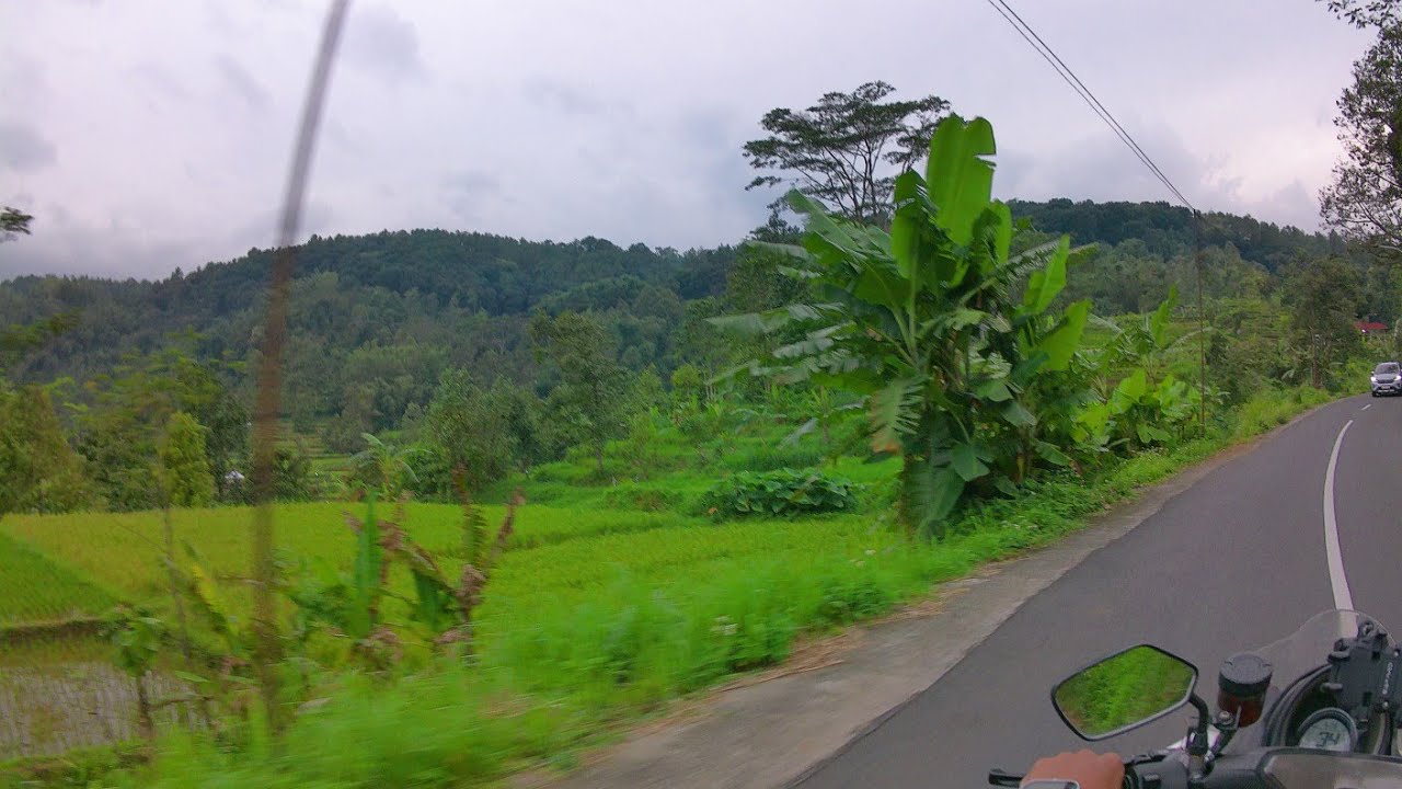 MINIVLOG-Episode 2 Ngabuburit Di Trawas