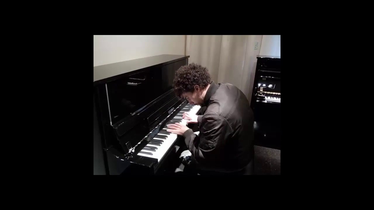 Joel Tortul - Salganeado. FEURICH PIANO 125 DESIGN!