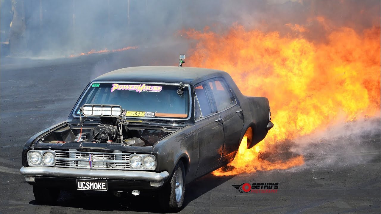 “UCSMOKE” huge burnout fire at Summernats 31
