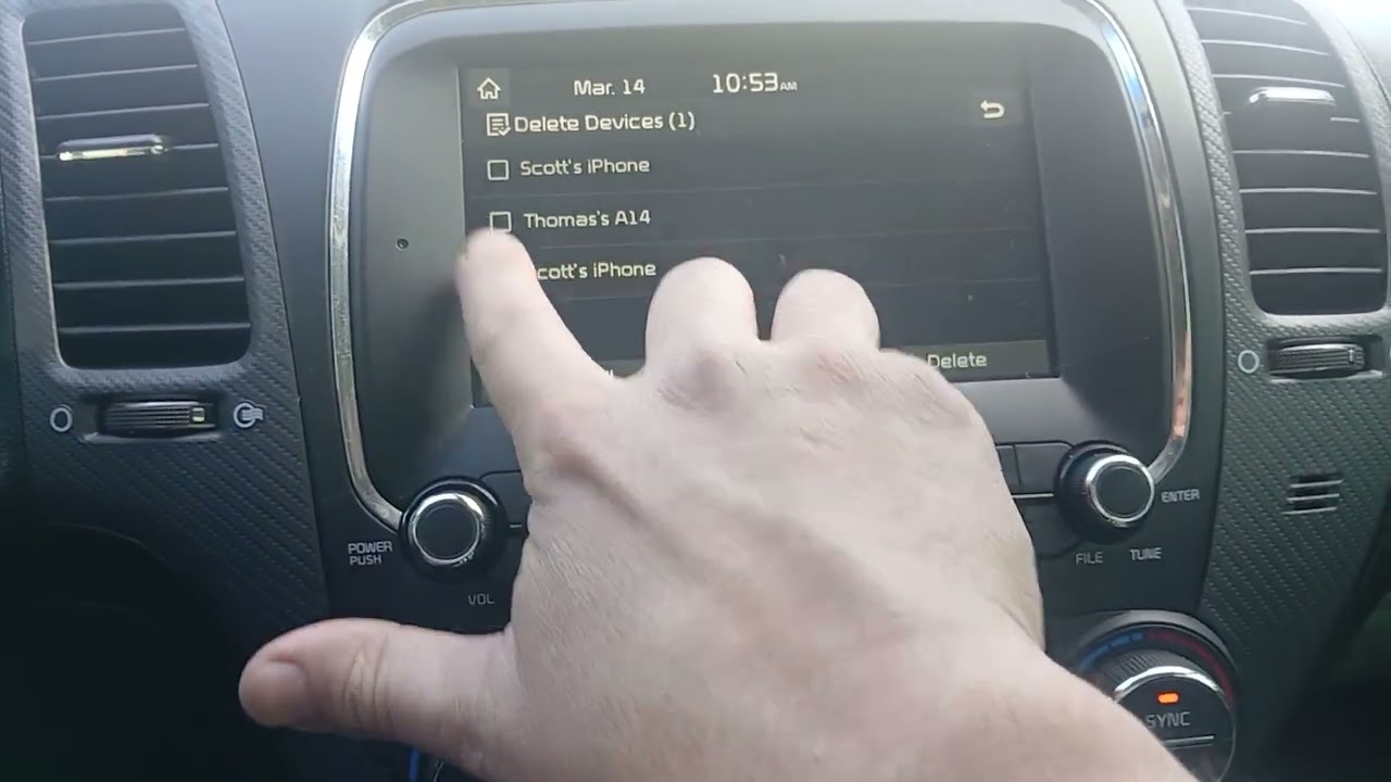 Как подключить телефон по Bluetooth и воспроизводить музыку в Kia Forte (2014–2018)