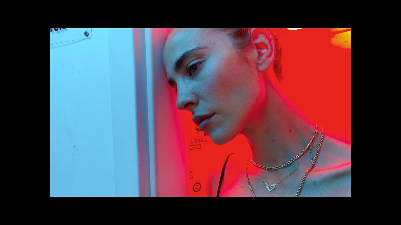 Brisa Fenoy - Gaia (V&iacute;deo Oficial)