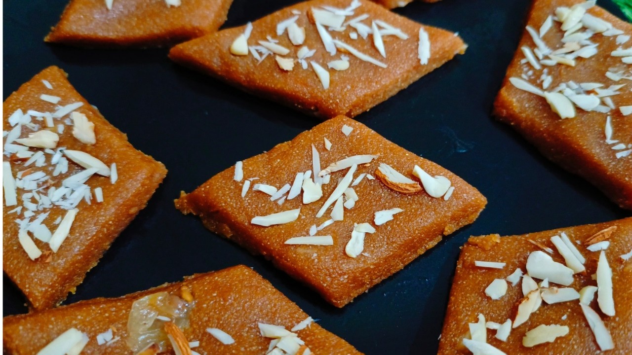 Sujir Caramel Halwa recipe।‌সুজির ক্যারামেল হালুয়া। Soft and rich semilona caramel dessert। Halua।