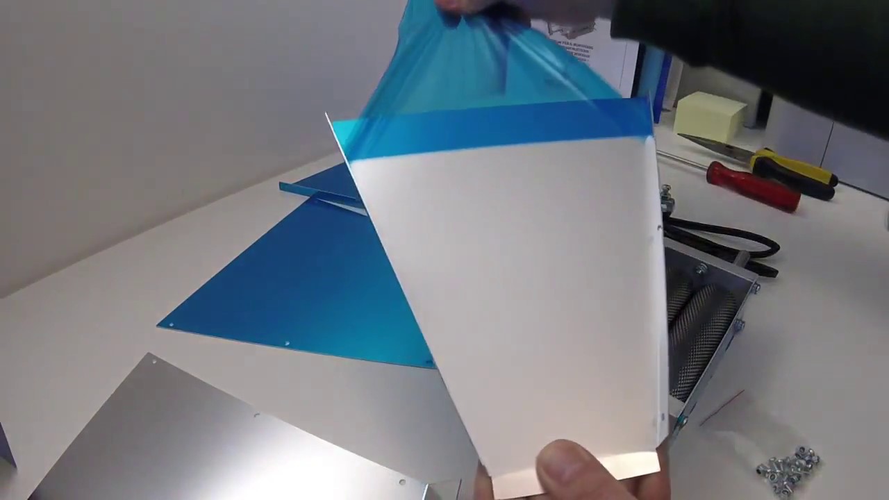 Unboxing e montaggio mulino per malto Polsinelli