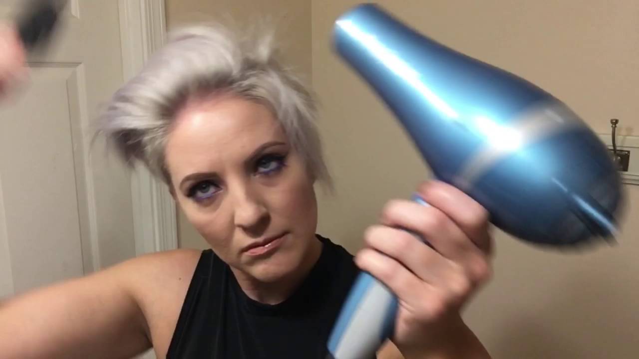 Pompadour pixie