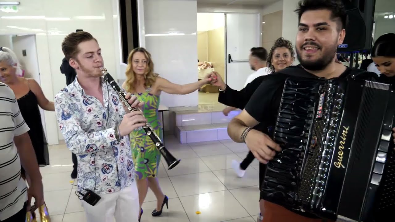 Mieluta Bibescu & Steffy & Adrian De La Bobesti -Program Instrumental Lautaresc - Live Bucuresti
