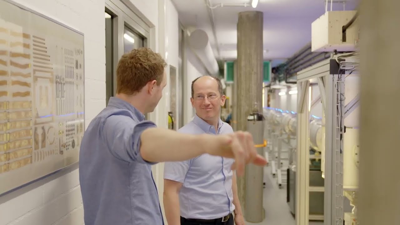 Testing quantum physics with superconducting circuits in a loophole free Bell test