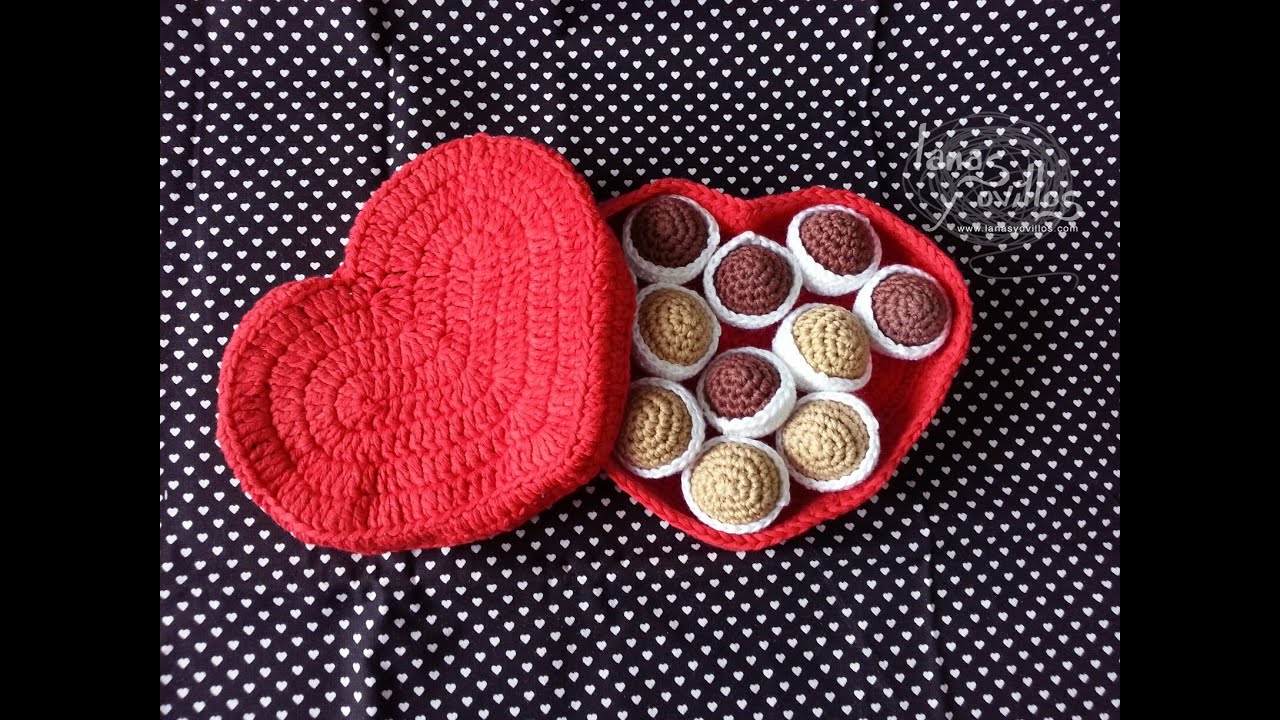 Tutorial Caja Bombones Corazón Crochet o Ganchillo Heart Chocolate Box (CAJA) (english subtitles)