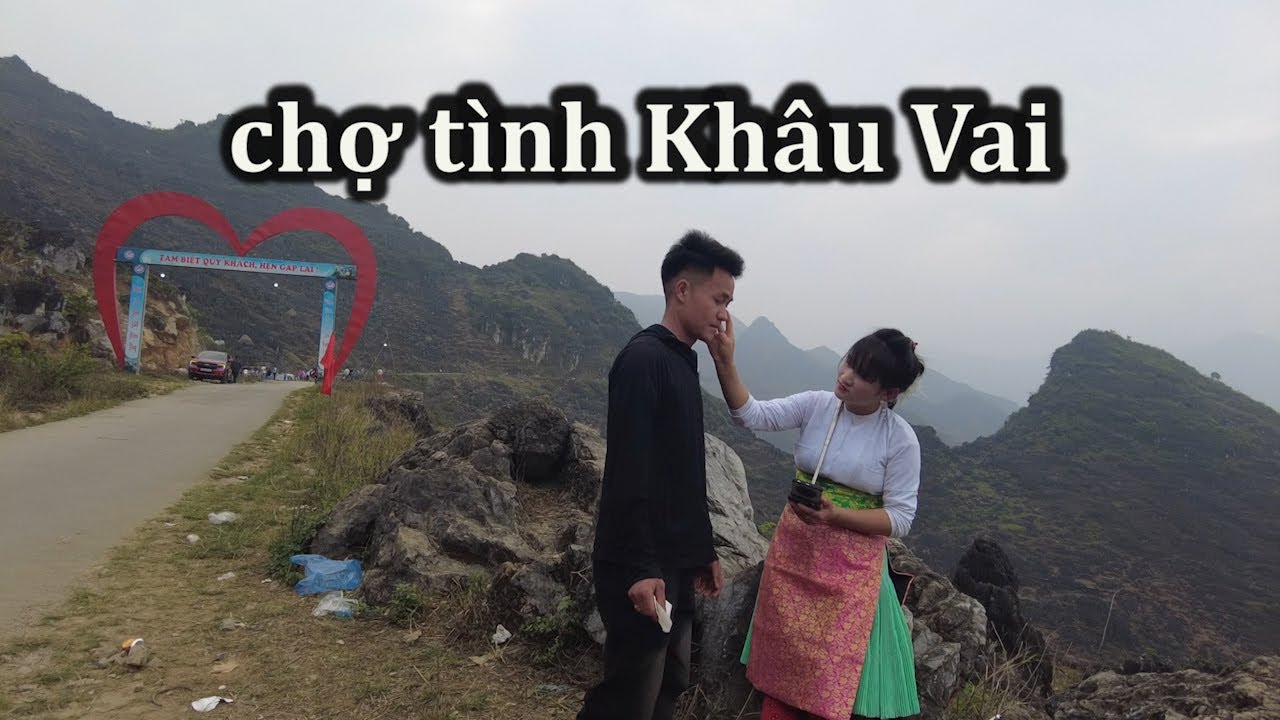Dập dìu đi chơi Chợ tình Khâu Vai năm 2025.