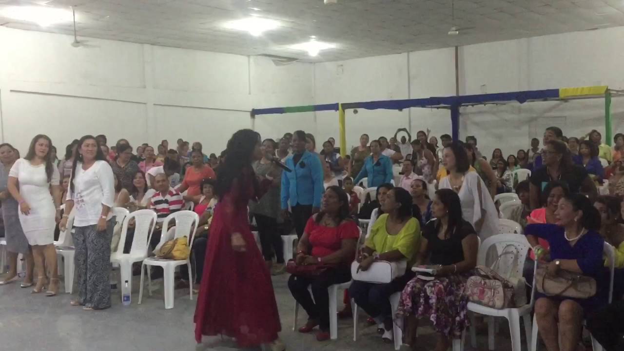 DIANA MENDIOLA-DEBORAS VIP