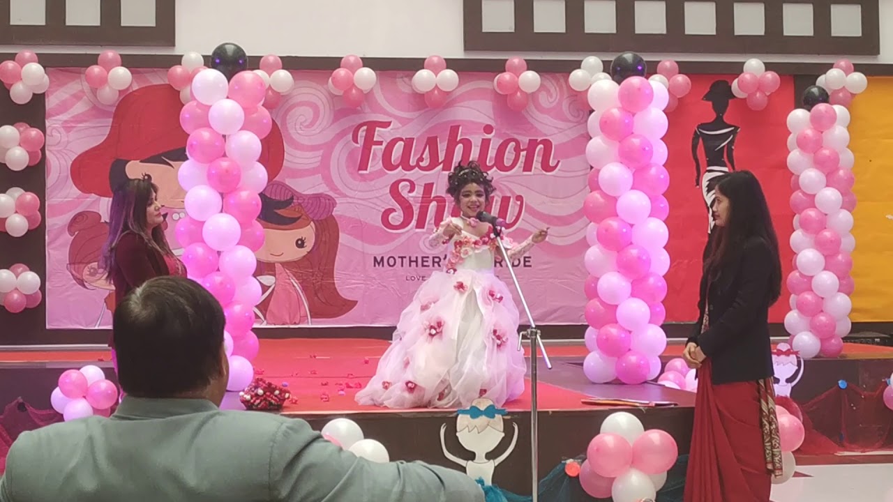 Anishka Singhal Mother's Pride Raj Nagar Fashion Show 2019 Winner