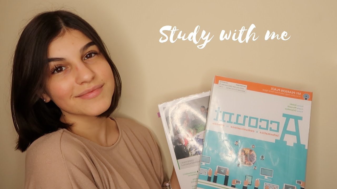 Study with me: domenica pomeriggio e sera sui libri | Valeria Martinelli