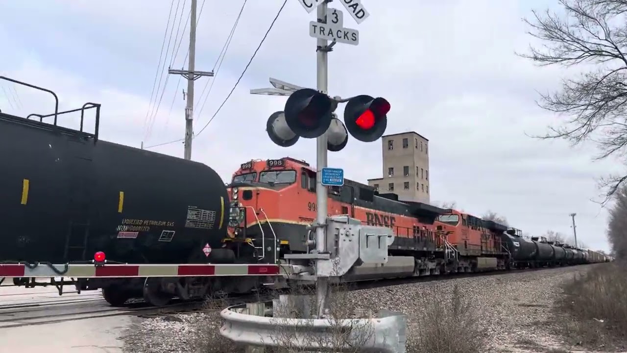 3 Trains on the Emporia Sub!