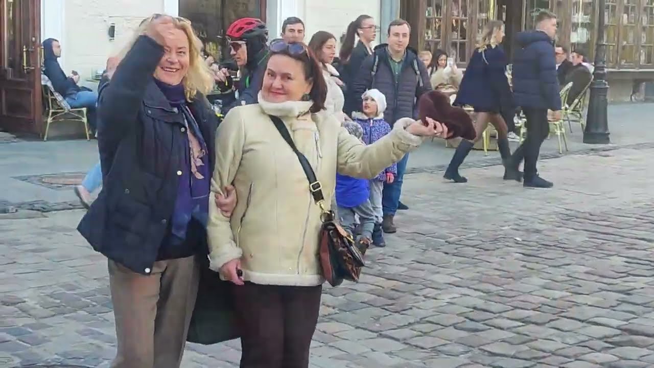 LVIV. First warm day.