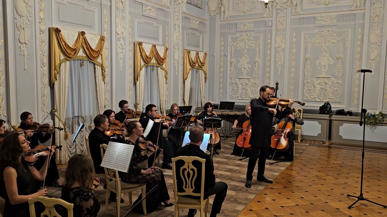 Roberto Di Marino AMINTA Maxim Novikov Soloists of Nizhny Novgorod