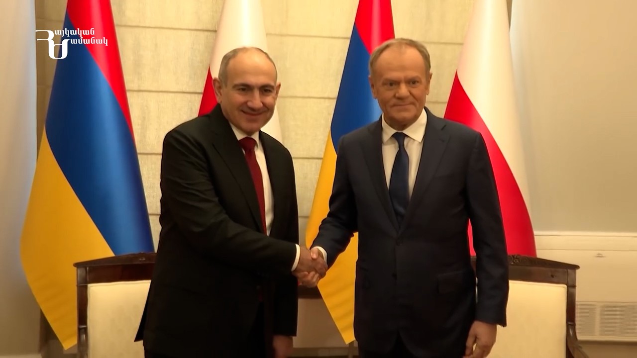 Դիմավորման պաշտոնական արարողություն և առանձնազրույց Լեհաստանի վարչապետ Դոնալդ Տուսկի հետ․ վարչապետ