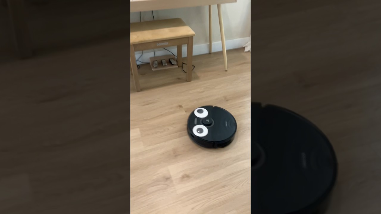 Roborock s8 pro ultra going around air!!!