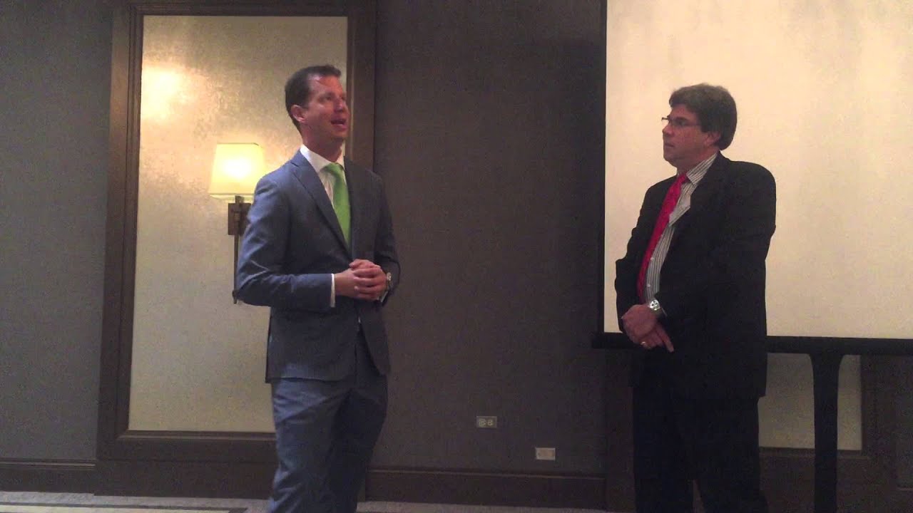 JT Foxx Live Coaching. In 7 minutes JT Foxx figures out why top entrepreneur is stuck.