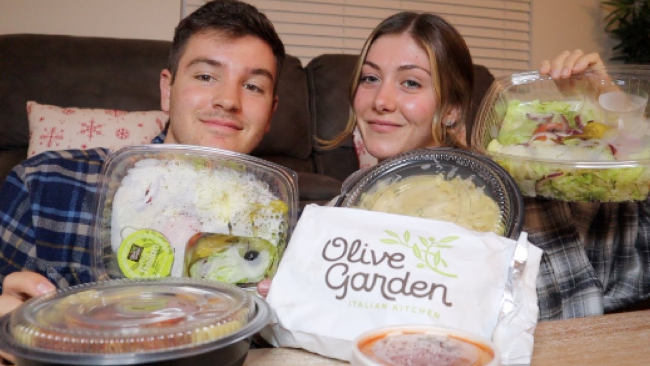 OLIVE GARDEN MUKBANG/Reacting to Unpopular Opinions