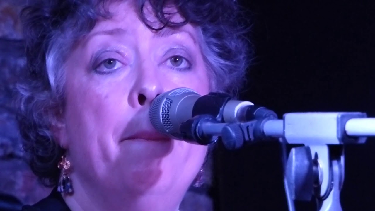 Mary Greene/Edel Sullivan- BEND LIKE WILLOW - ‘Gals at Play’ The 40th Cork Folk Festival.05.10.19.