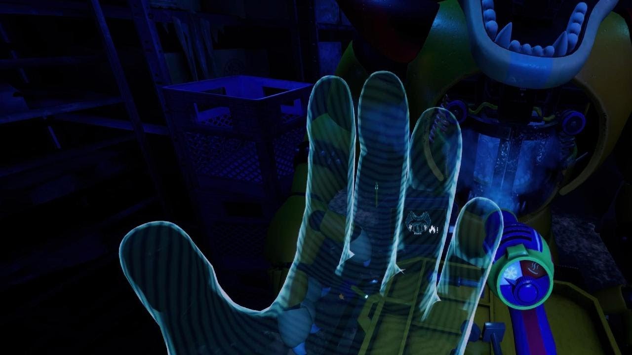 Jogando Five Nights at Freddy's: Help Wanted 2