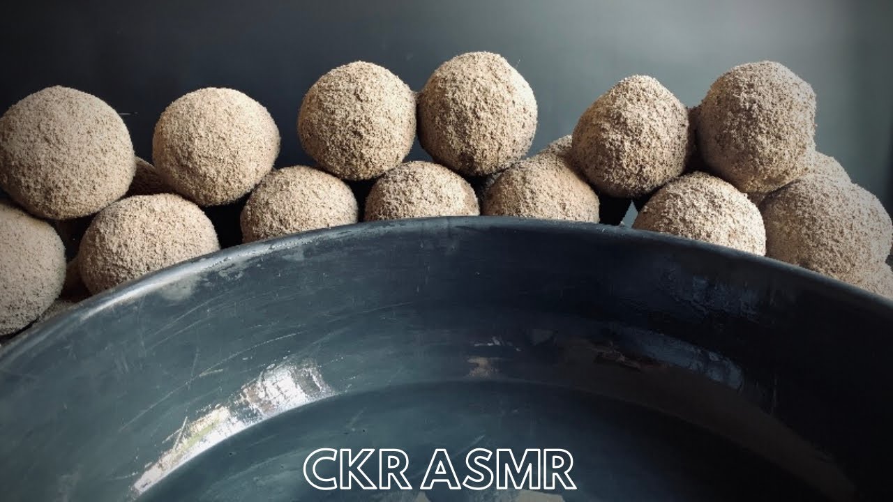 ASMR : soil sand ball dipp and water crumbles 💦