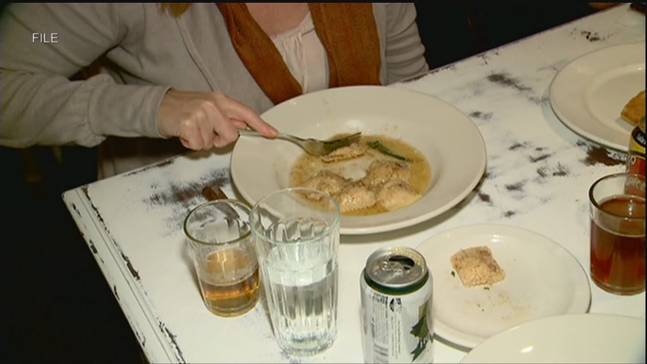 Is it safe to go out to eat in Arizona amid COVID-19?