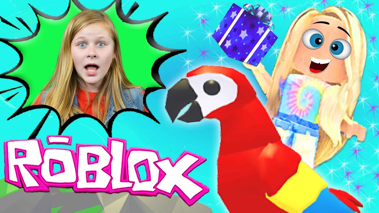 Помощник ROBLOX играет с новым легендарным попугаем и открывает подарки в Adopt Me.