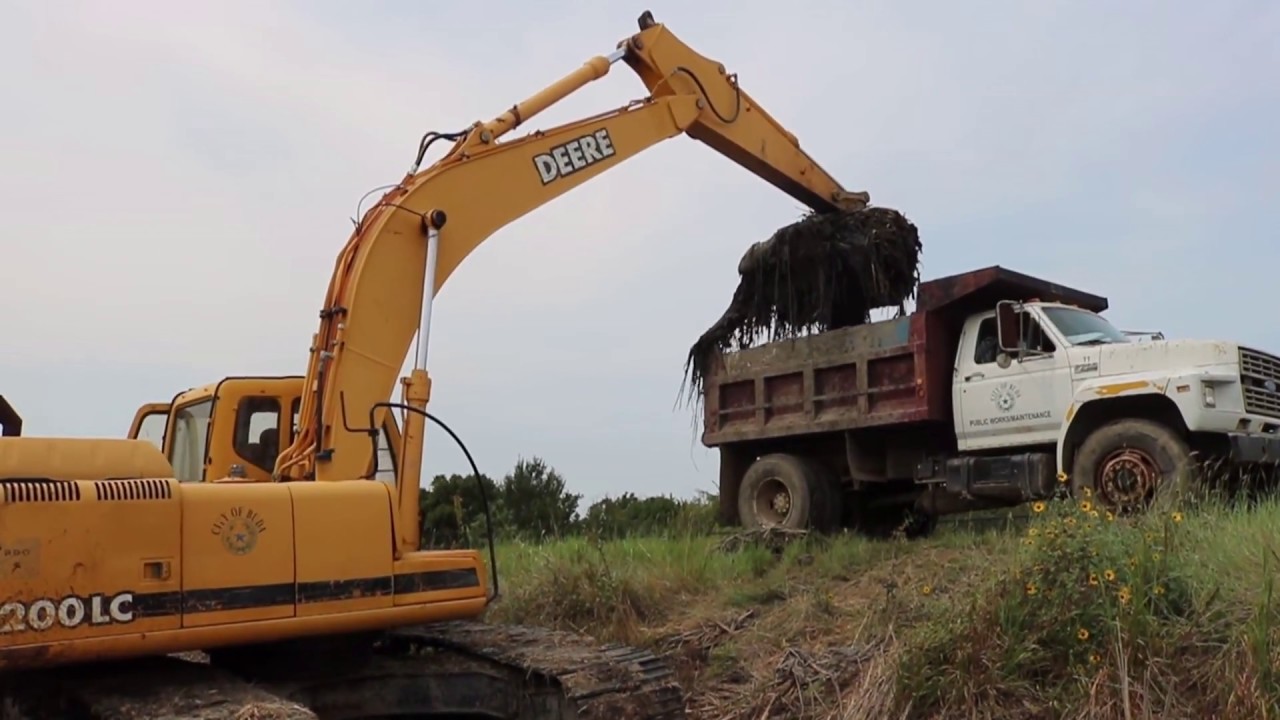 Retention/Detention Pond Maintenance - Public Works Department