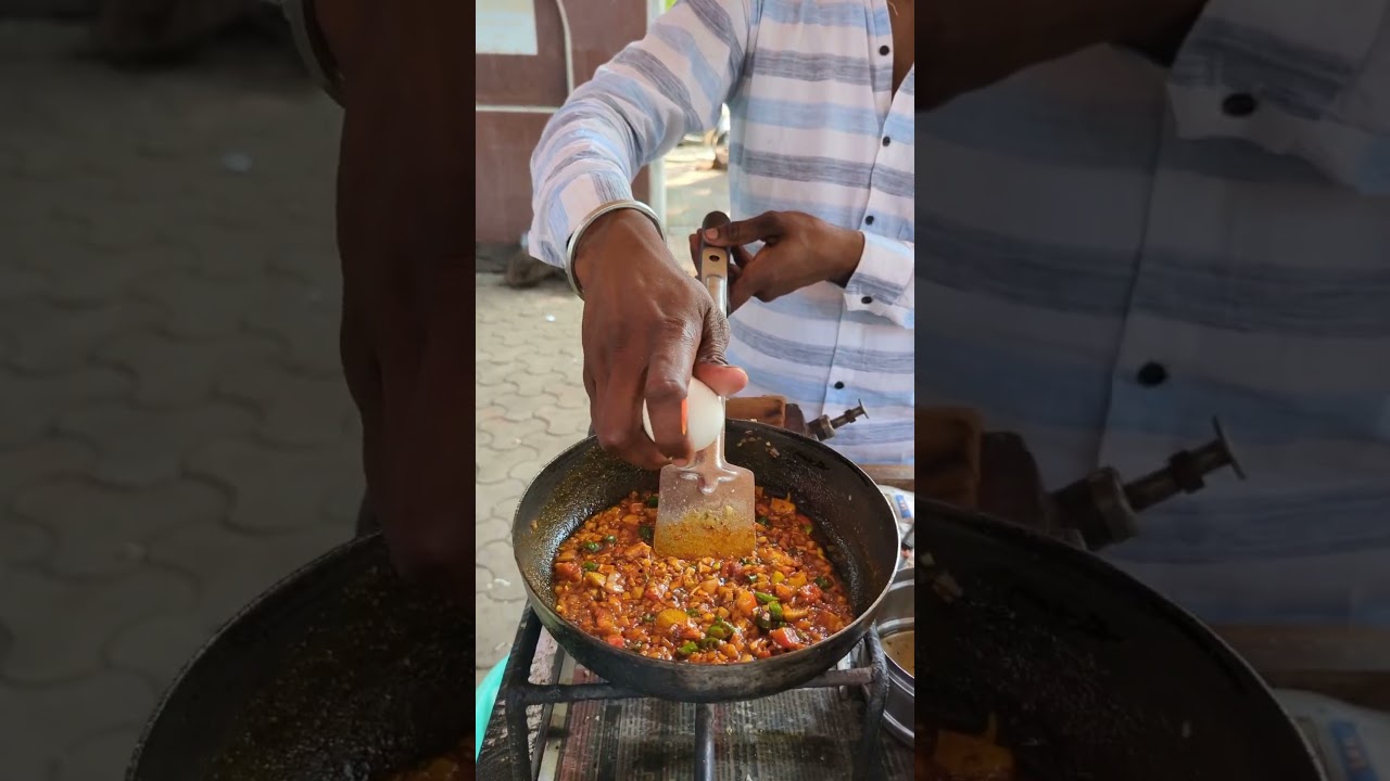 Egg bhurji pav #trending #streetfoodindia #youtubeshorts #ytshorts #eggrecipe #eggs #desikhaana