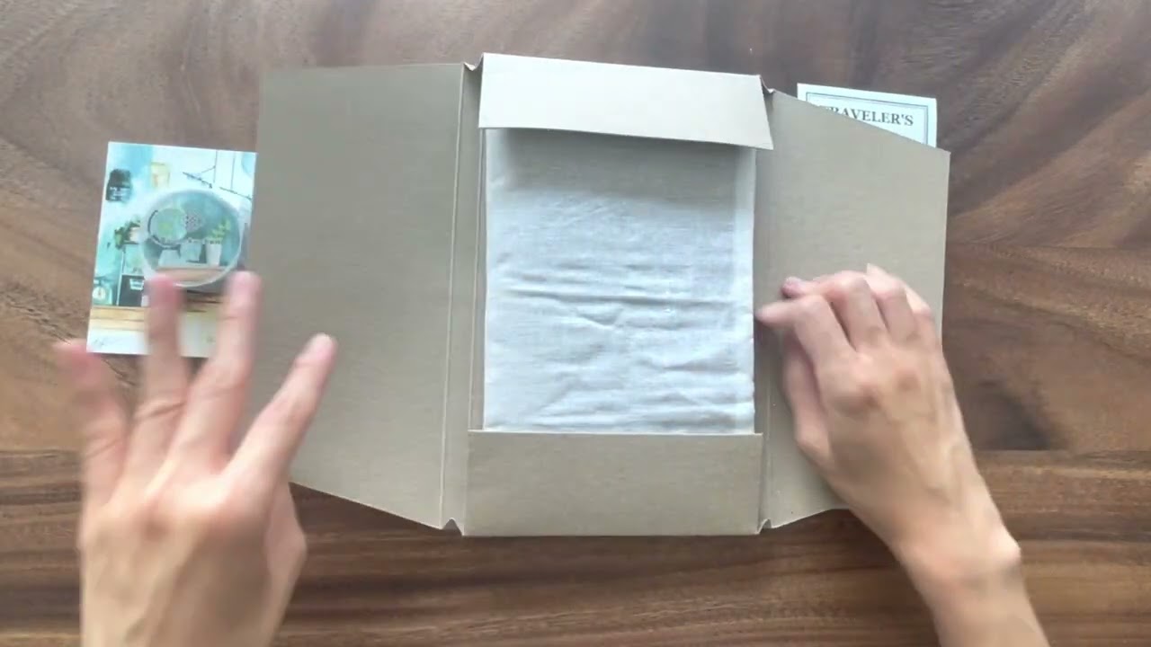 Unboxing: traveler’s notebook (standard and passport), baumkuchen studio shop