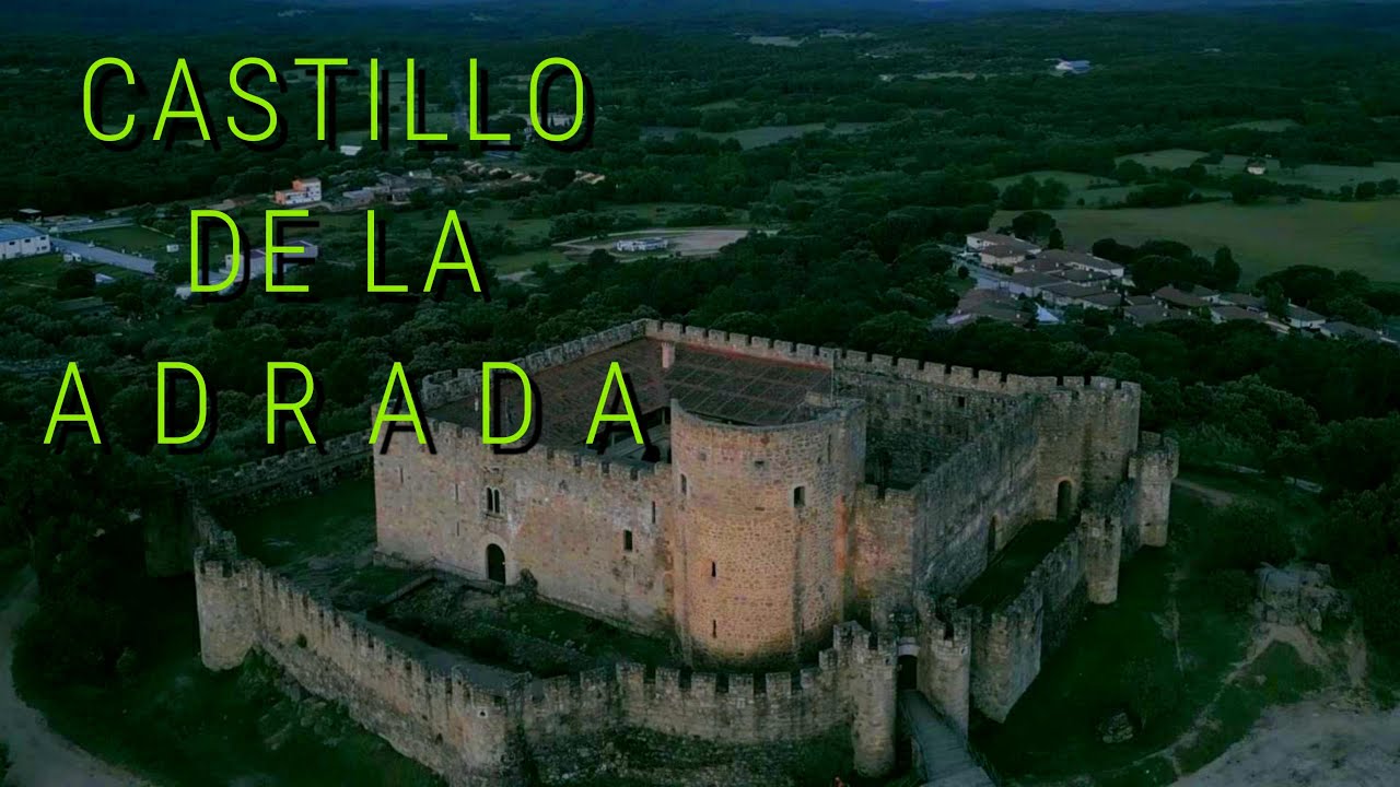 La Maldición del Castillo de La Adrada🏰 #dron #fantasma #castillo #ávila @Kdronazo ​#castillayleón