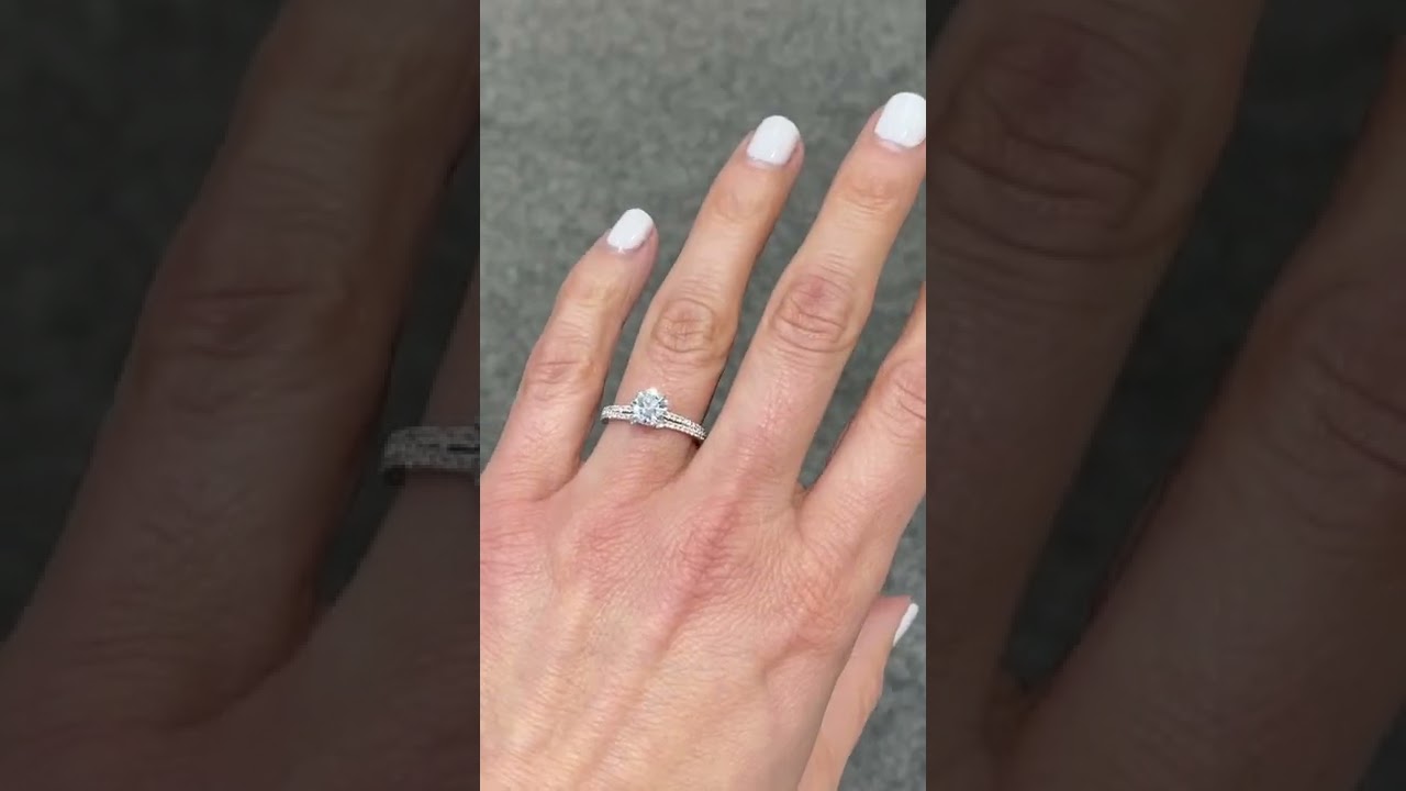 1-carat round engagement ring