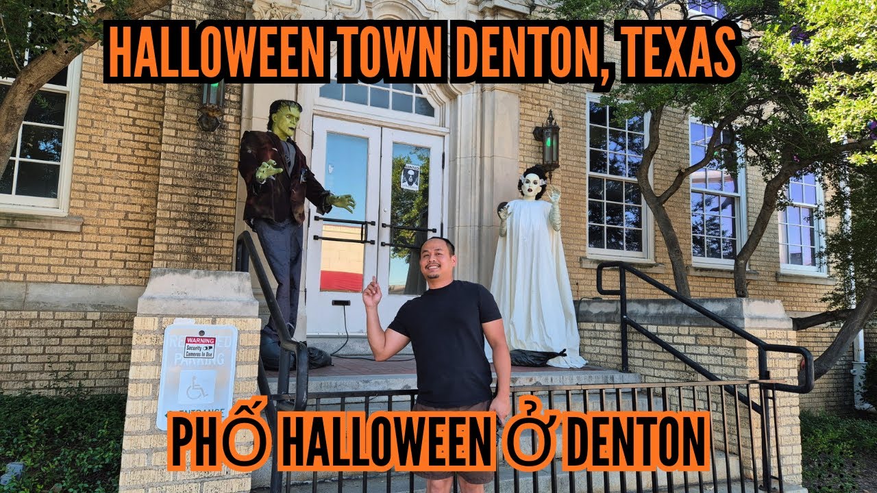 Walking Around Halloween Town Denton, Texas | Dạo Quanh Phố Halloween Ở Denton
