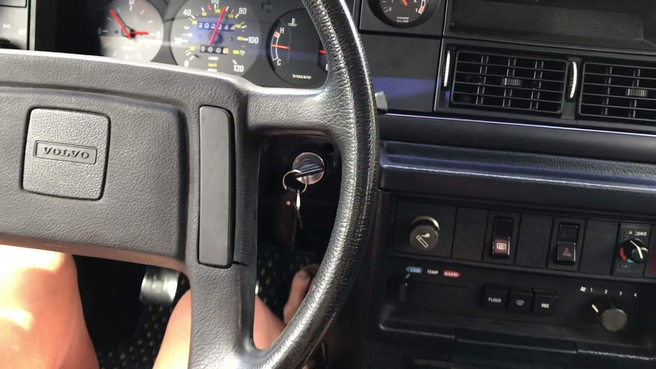 1984 Volvo 240 4-speed Over Drive Cruising