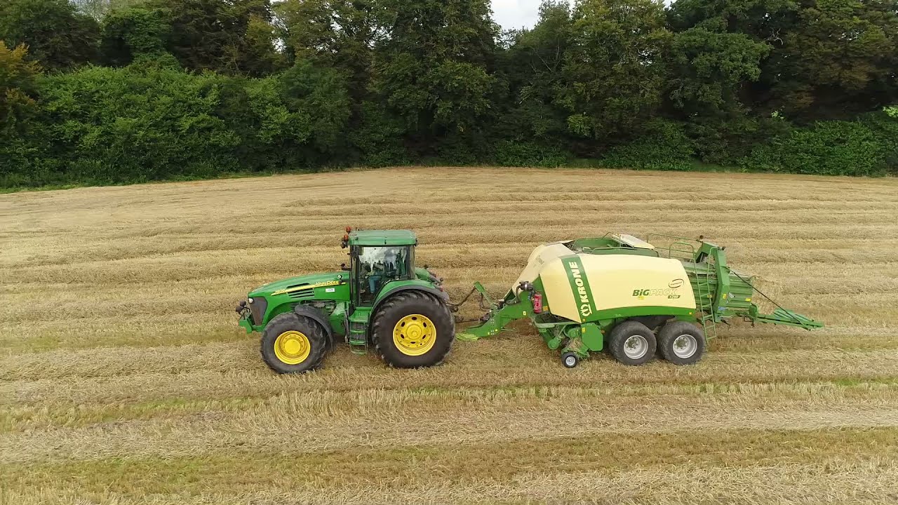 Harvest 2020 John Deere 7920 & Krone Big Pack