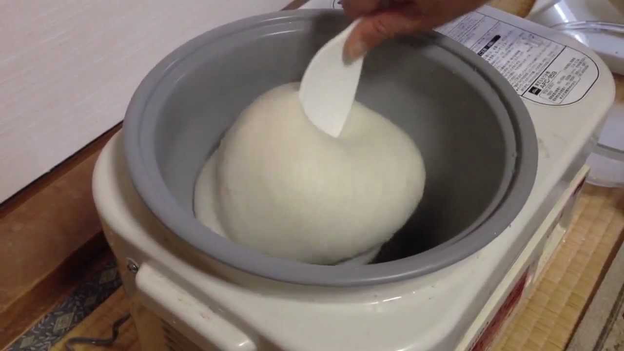 TOSHIBA : Mochi(Rice Cake) Maker AFC-159 / 東芝 もちつき機 もちっ子 AFC-159