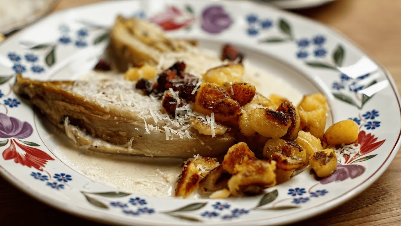 Köstliches Gebratenes Chicorée mit cremiger Sahnesoße - Rezepte einfach kochen