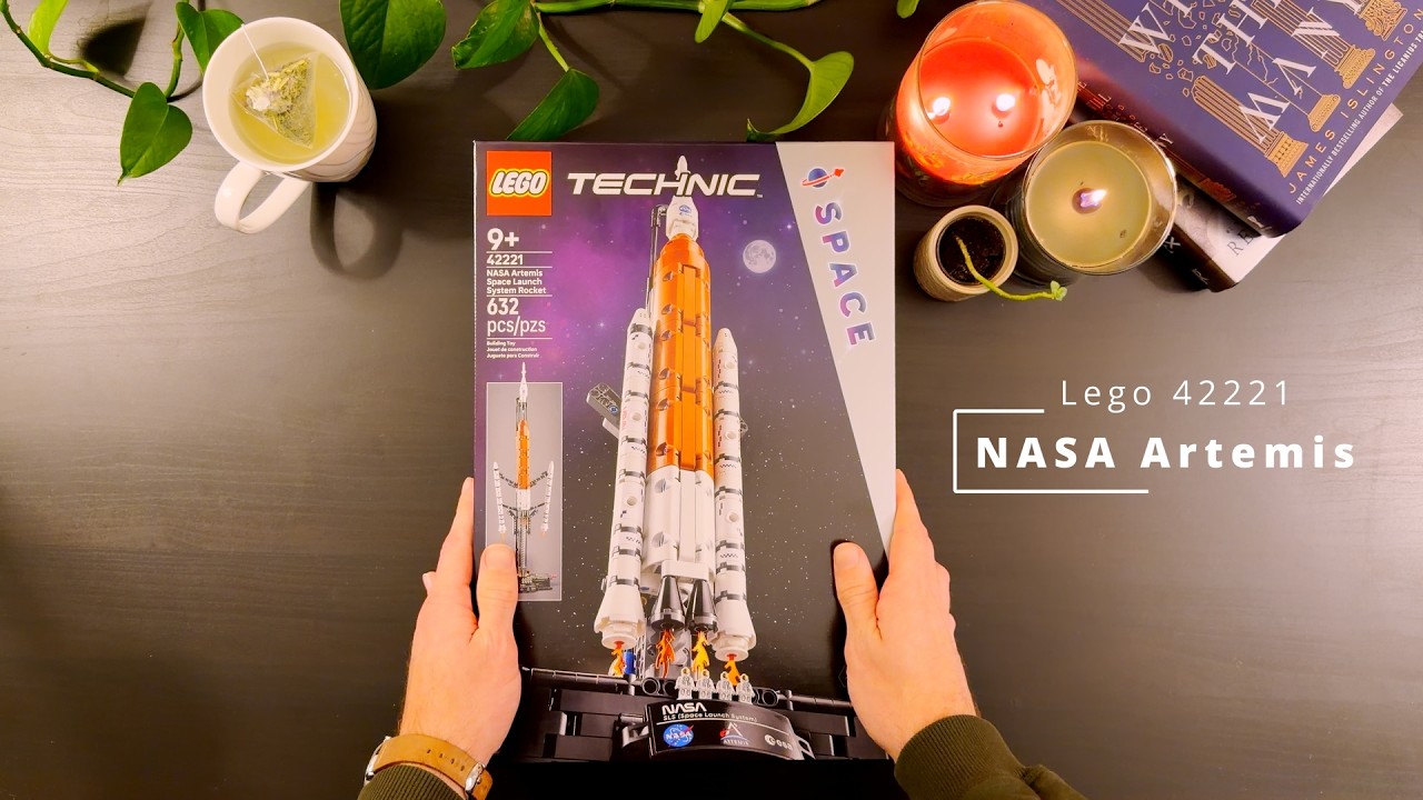 Relaxing music with ambient Lego building | Lego NASA Artemis 