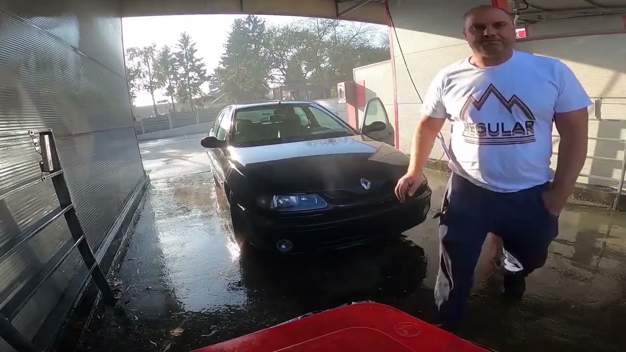 Otkup i prodaja vozila.  Renault Laguna 300€