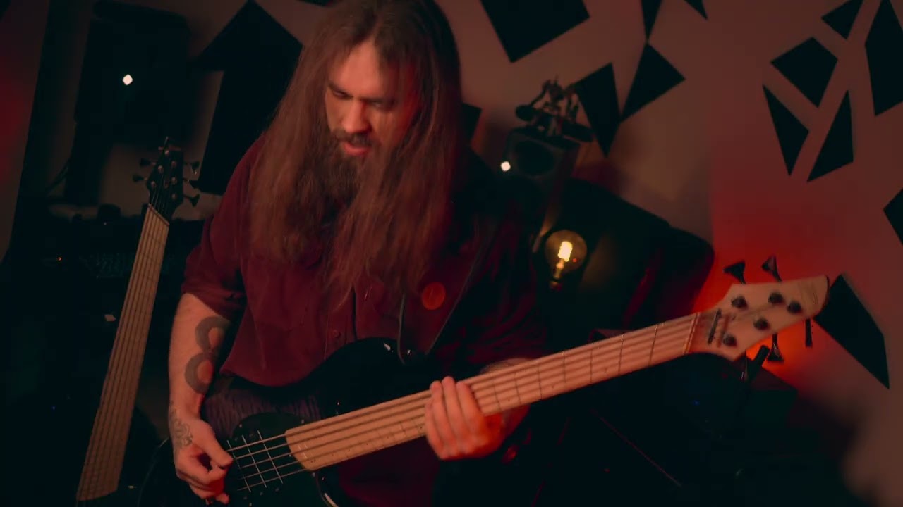 Vower - Stuck | One take bass cover