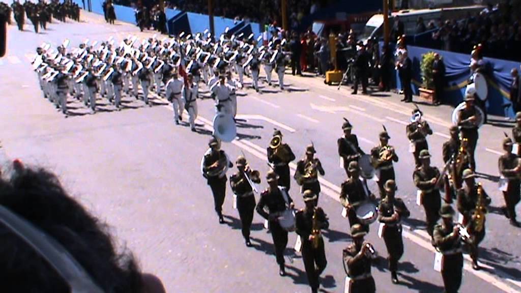 Parata 2 giugno 2013 - Fanfara alpina 
