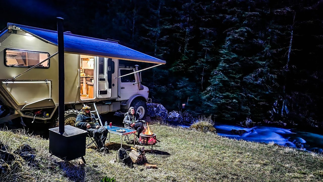 КЕМПИНГ В ДРЕВНИХ РУИНАХ