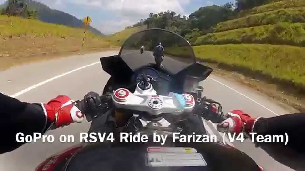 RSV4 mengejar CBR1000RR @ Pos Betau