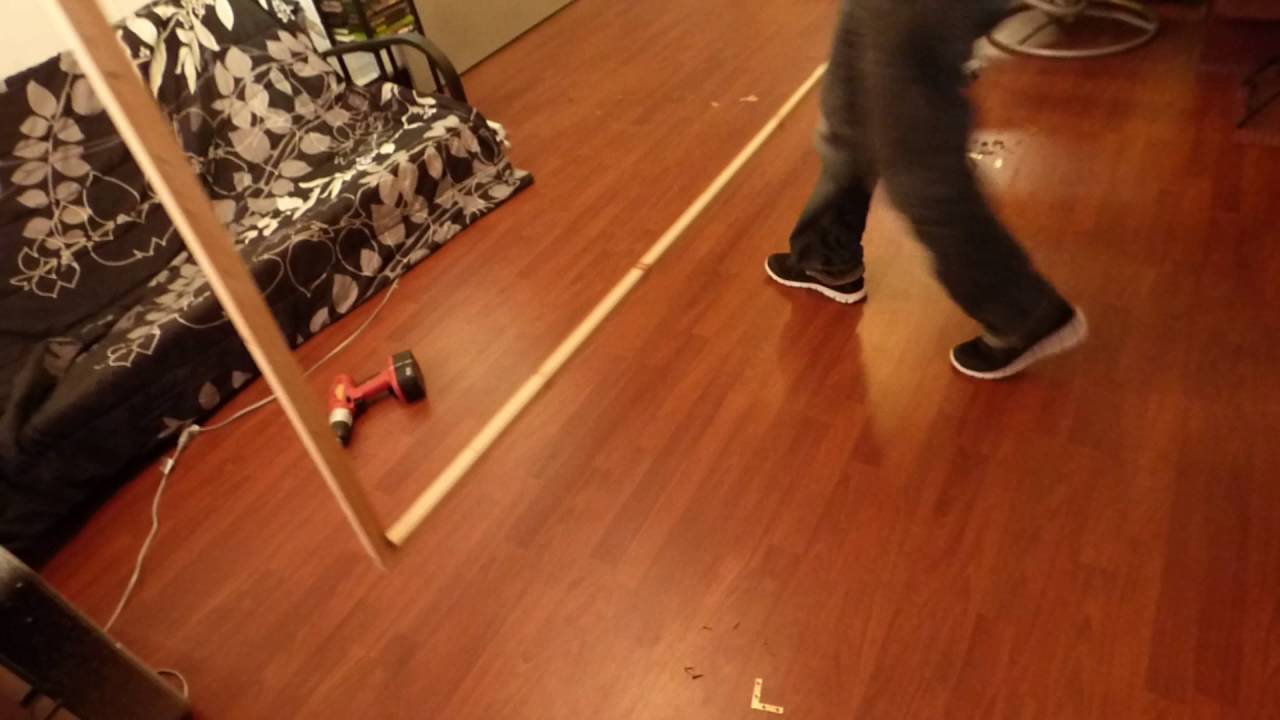 HOW TO BUILD A EASY FRAME FOR A FIX PROJECTION SCREEN IN 10 MINUTES OR LESS!