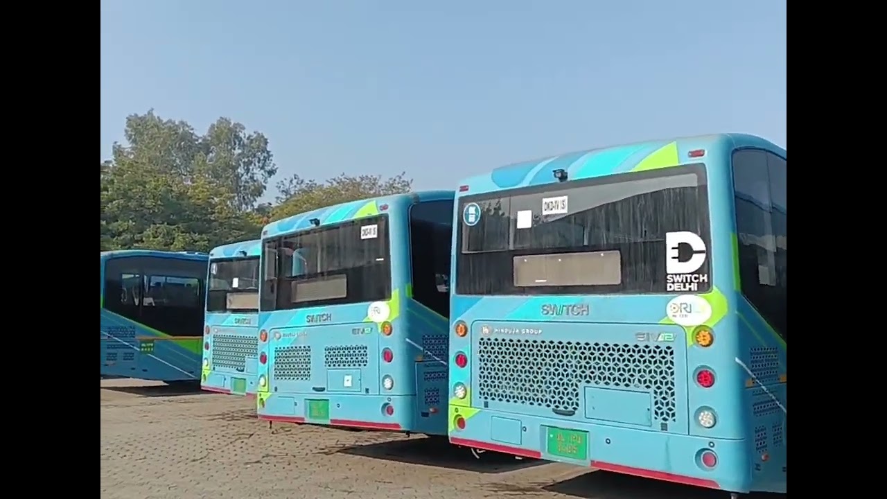 इलेक्ट्रिक बस डिपो (E-bus Depot) पारंपरिक डिपो की तुलना में बहुत आधुनिक होते
