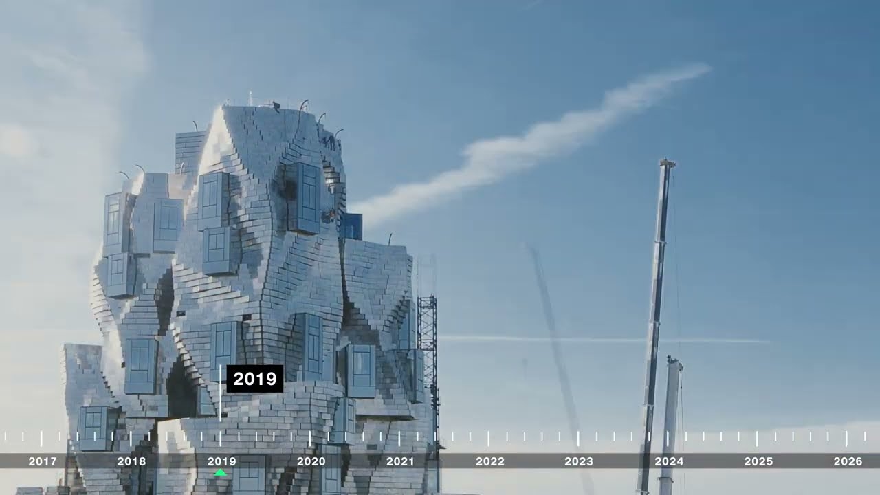 Timelapse de la construction de La Tour conçue par Frank Gehry pour LUMA Arles (2014 - 2021)