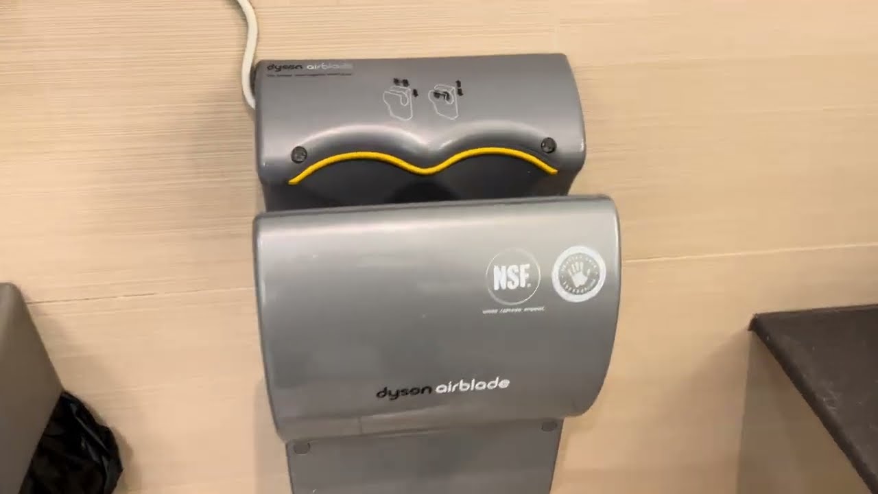 Dyson Airblade AB03 at Novotel - Ipswich - 🚹 Bar