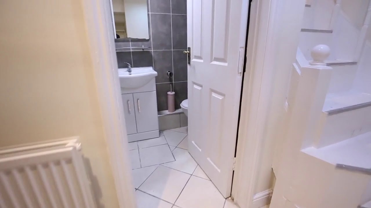 TO LET - 1 Bed Apartment - Essex Road, Islington, N1