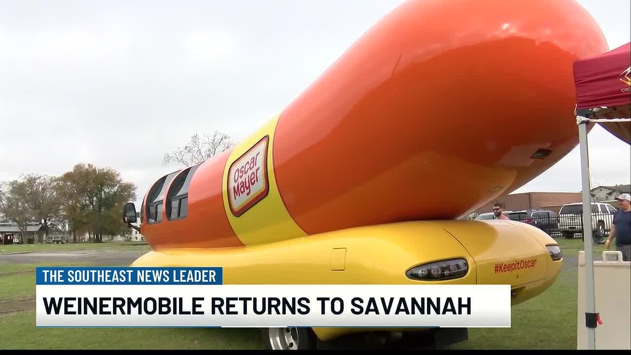 Oscar Mayer Wienermobile rolls into Savannah